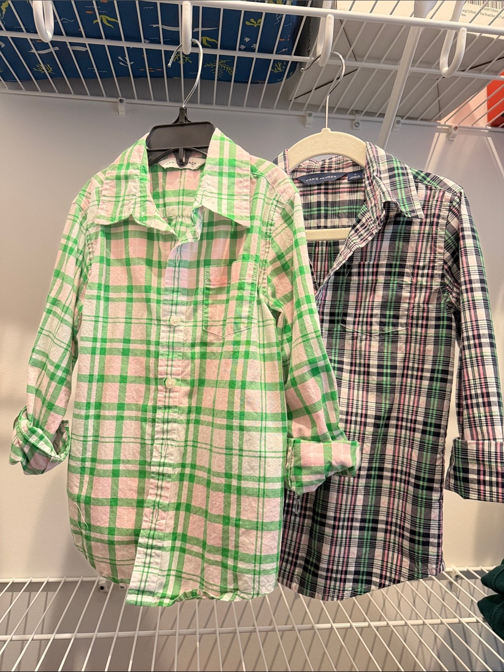 Janie and Jack boys Plaid Button-Down Shirts in Green, Pink and Black